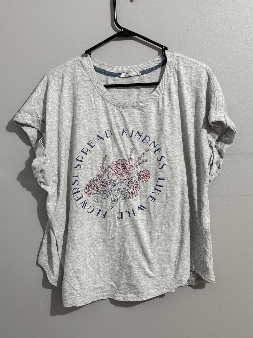 Jane Delancey Shirt Womens 1X Cap Sleeve Spread Kindness Like Wild Flowers